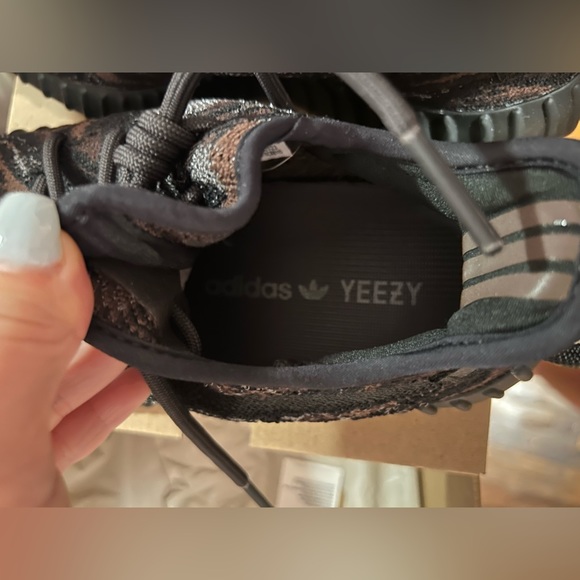 Yeezy | Boost 350 V2 MX Rock - Picture 6 of 7